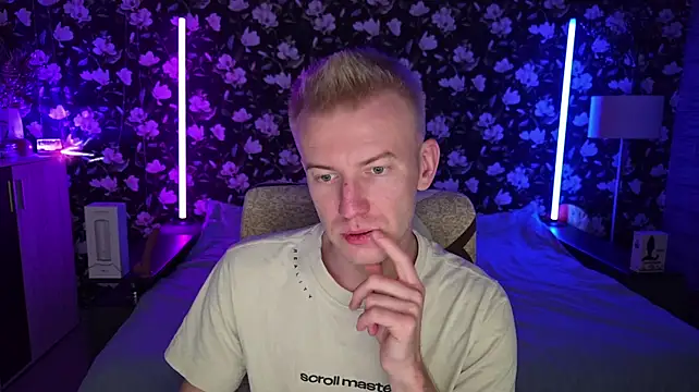vuitton's live room