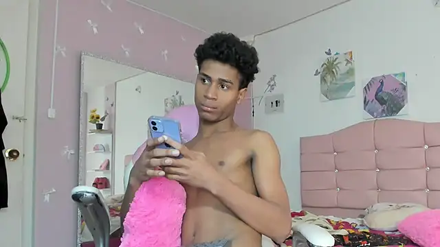 Santy_bigcock_01