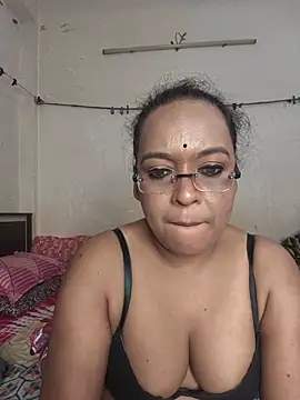 naughtymia06
