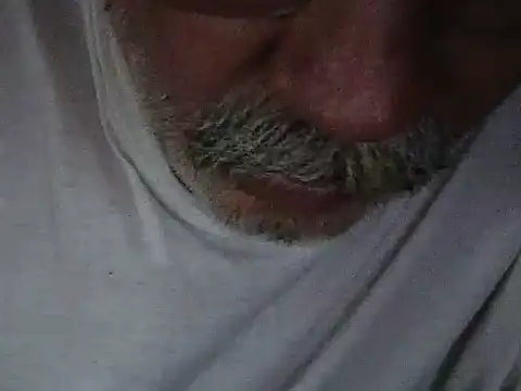 cumloverboyxx69's live room