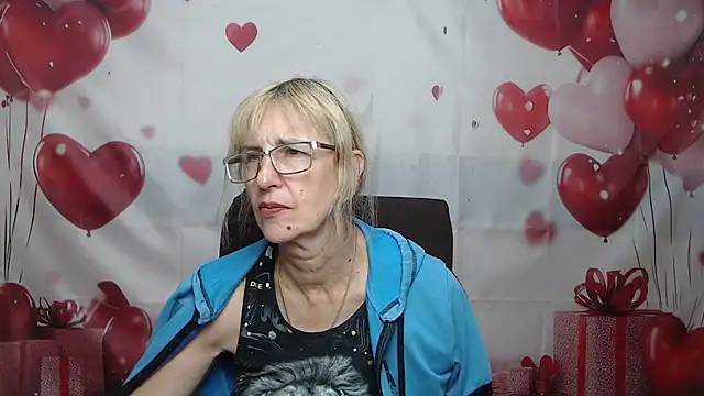 pattysanny (F mature) - make me wet for you