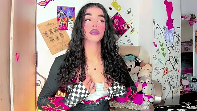 bloom444 live cam