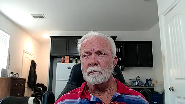 rockpoint69 live cam on StripChat