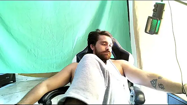 aronmiller404