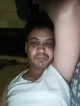 jeeva9242 (Ask my age) - Licking rubbing  pussy