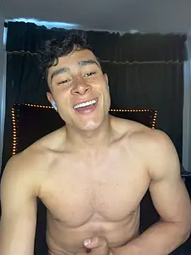 austinjones_ (M young) - Put some oil on your big dick