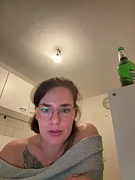 TamiBbyy live sex cam