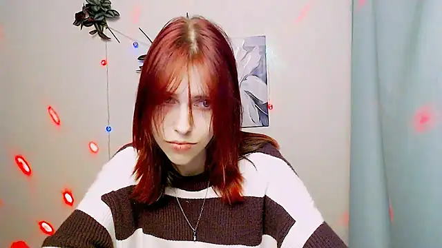 GuessMe___ live cam on StripChat