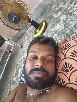 Vijayanbigc live cam on StripChat