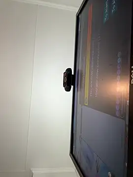 Bootyliciouse21X live cam on StripChat