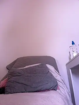 alisson__hot (F milf) - Squirt on your face💦