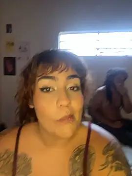 name_less_lulu live cam on StripChat
