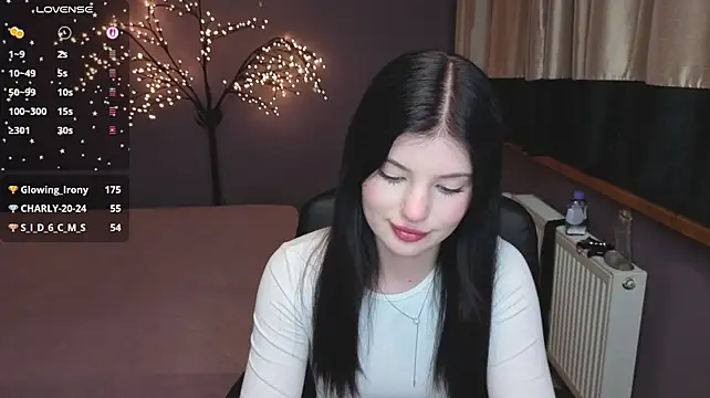 AnnaYount live cam on StripChat