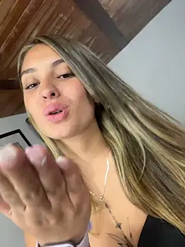 Lucifer-firee live cam on StripChat