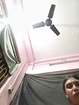 Twinkleroy live cam on StripChat