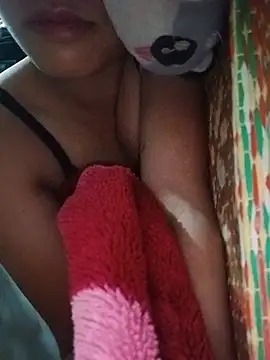 qwe13qwe121 live cam on StripChat
