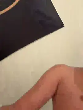 keesspace123 live cam on StripChat