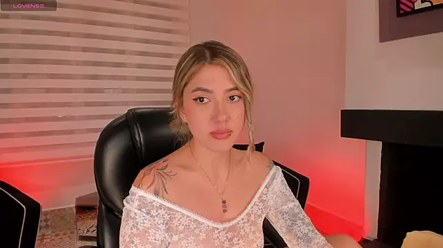EveBensonX live cam on StripChat