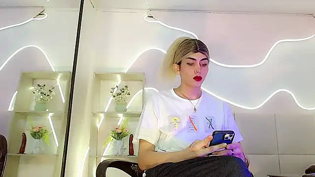 Daniela_Pink_