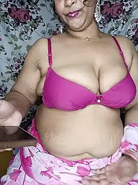 love_me_7 (F young) - Cucumber blowjob 🥵