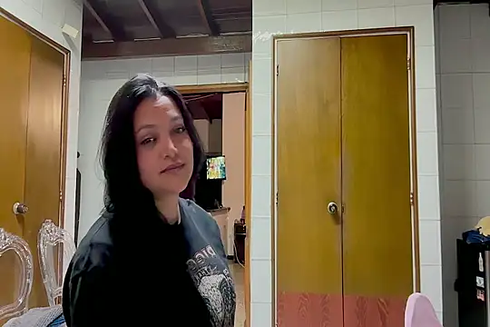 marcellagriffin (F young) - SUCK BOOBS