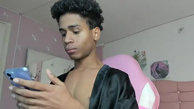 Santy_bigcock_01