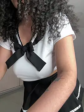 curlyierr (F young) - DOGGY STYLE + SPREAD ASS