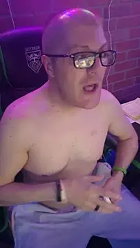 chronic_vibez live cam on StripChat