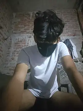 munna_000 (M twink) - new here help meee