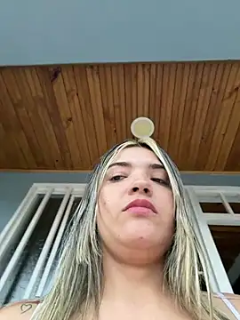 sarita-candy (G young) - Sucking cock outdoors