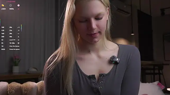 EdlinAlliston live cam on StripChat
