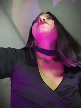 Loweloolyelle - Couple webcam sex chat