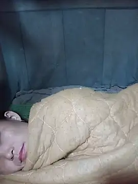 Heryy_xx live cam on StripChat