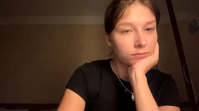 tarenogilvie (F teen) - take panties off <3