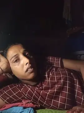 Pinki_thakur_1