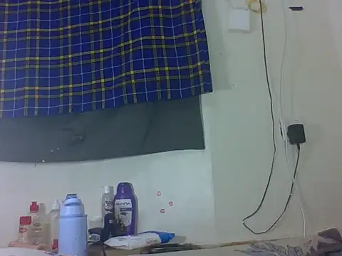 yummyqueenk live cam on StripChat
