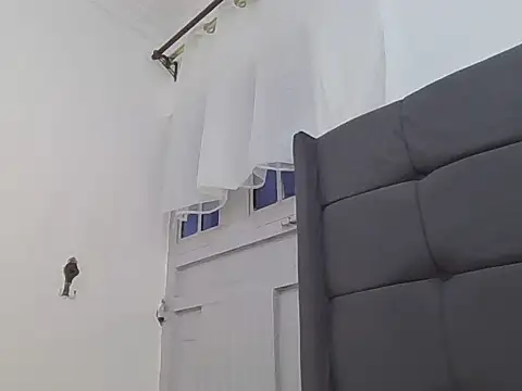 lily_tequila live sex cam