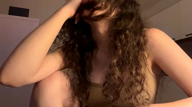 LisetteGhazvini live sex cam