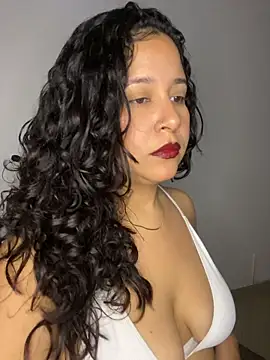 DaphneSky's most popular snapshot