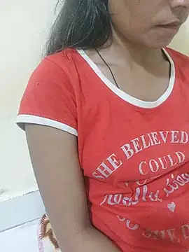 Sexy_Naina7