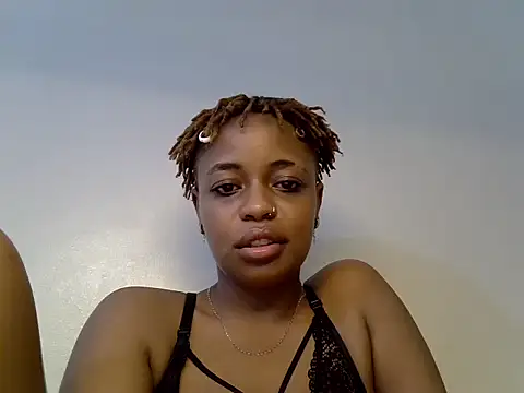 Swt_vixen live cam on StripChat
