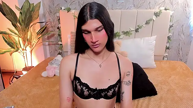 Bianca_baldwin_ live cam on StripChat