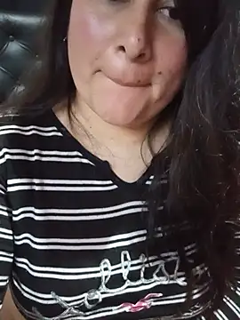 Clara_Arg live cam on StripChat