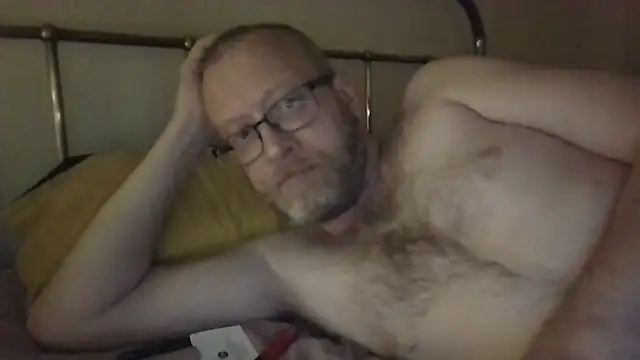 UnshodSixties live cam on StripChat