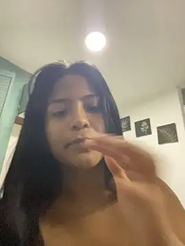 leahbar (G teen) - pussy in u face 5 min