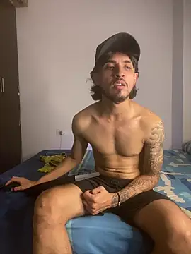 Kriss_Edwards live cam