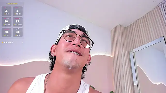 DanntheWolff live cam on StripChat