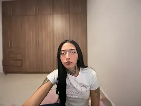 JIORYOvO live cam on StripChat