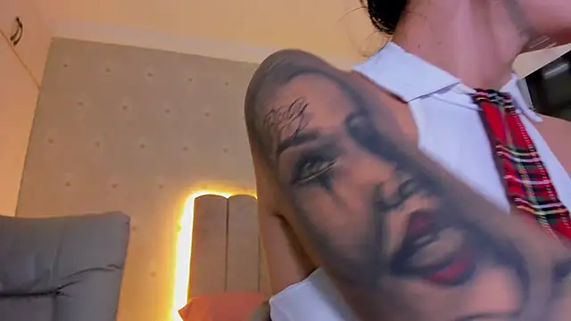 jessimegansexi live sex cam