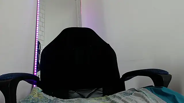 Nash_fit18 live cam